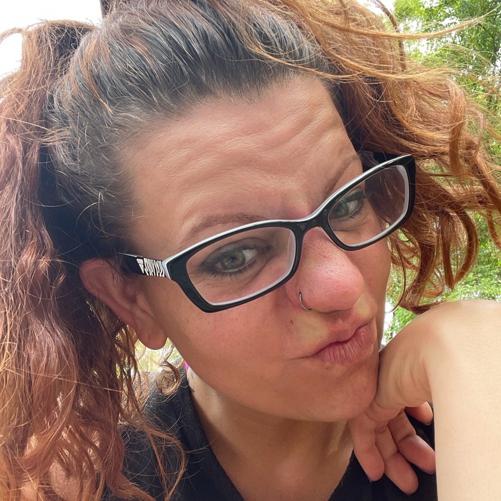 Meet your Posher, Amber